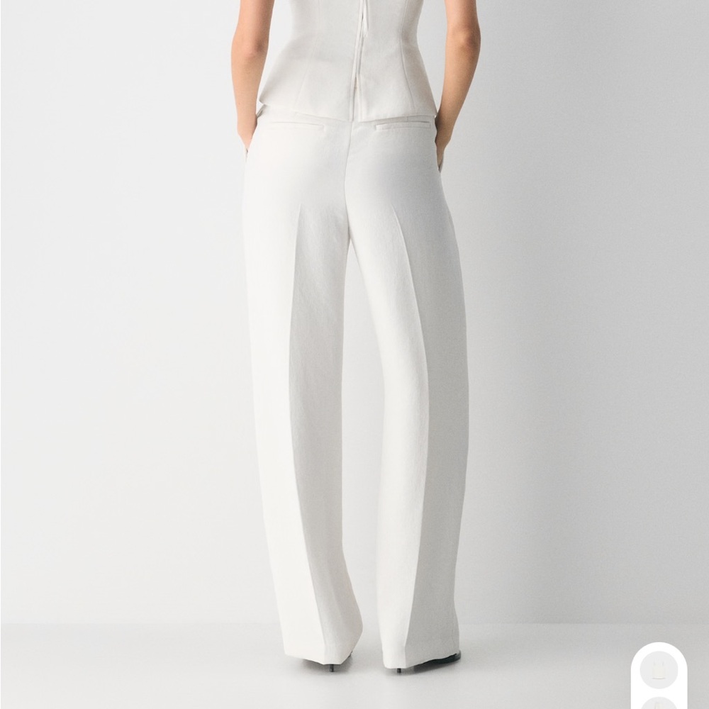 Aritzia Altar Bustier - Crepette™ in birch NWT - Picture 2 of 5